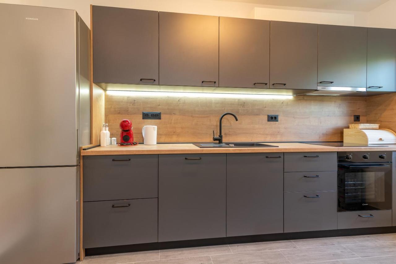 Apartman Galeb Τρογκίρ Εξωτερικό φωτογραφία