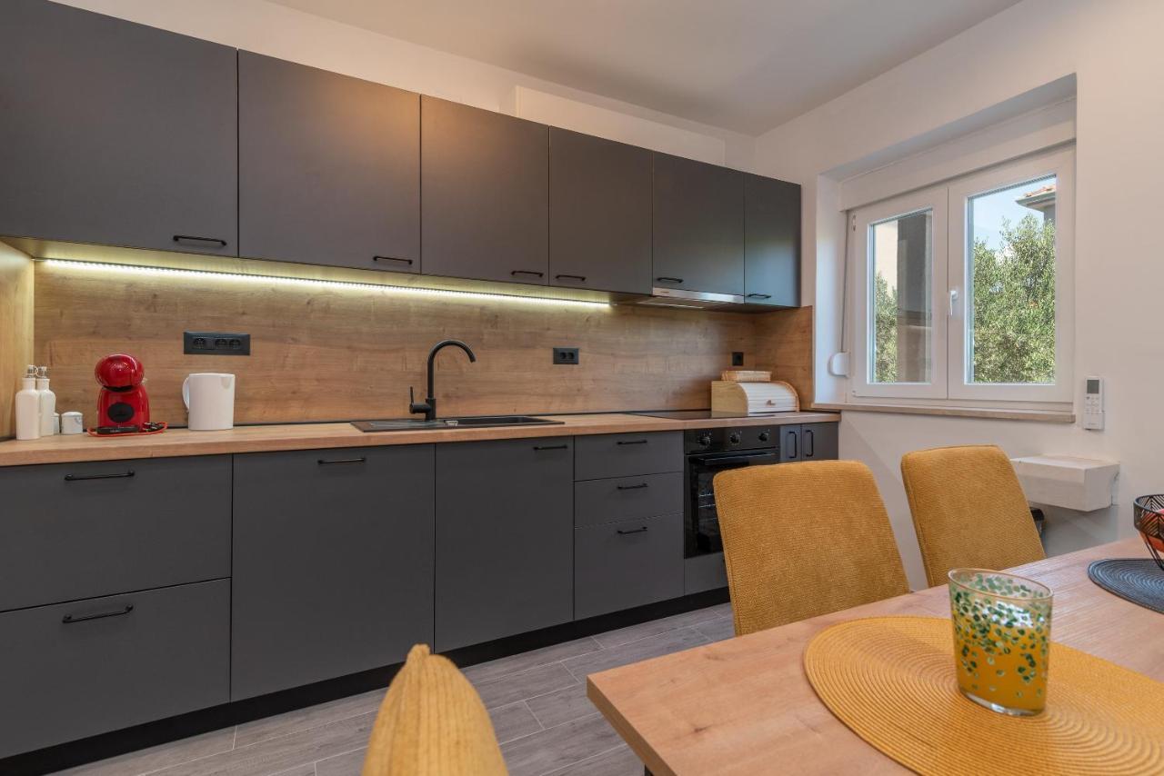 Apartman Galeb Τρογκίρ Εξωτερικό φωτογραφία