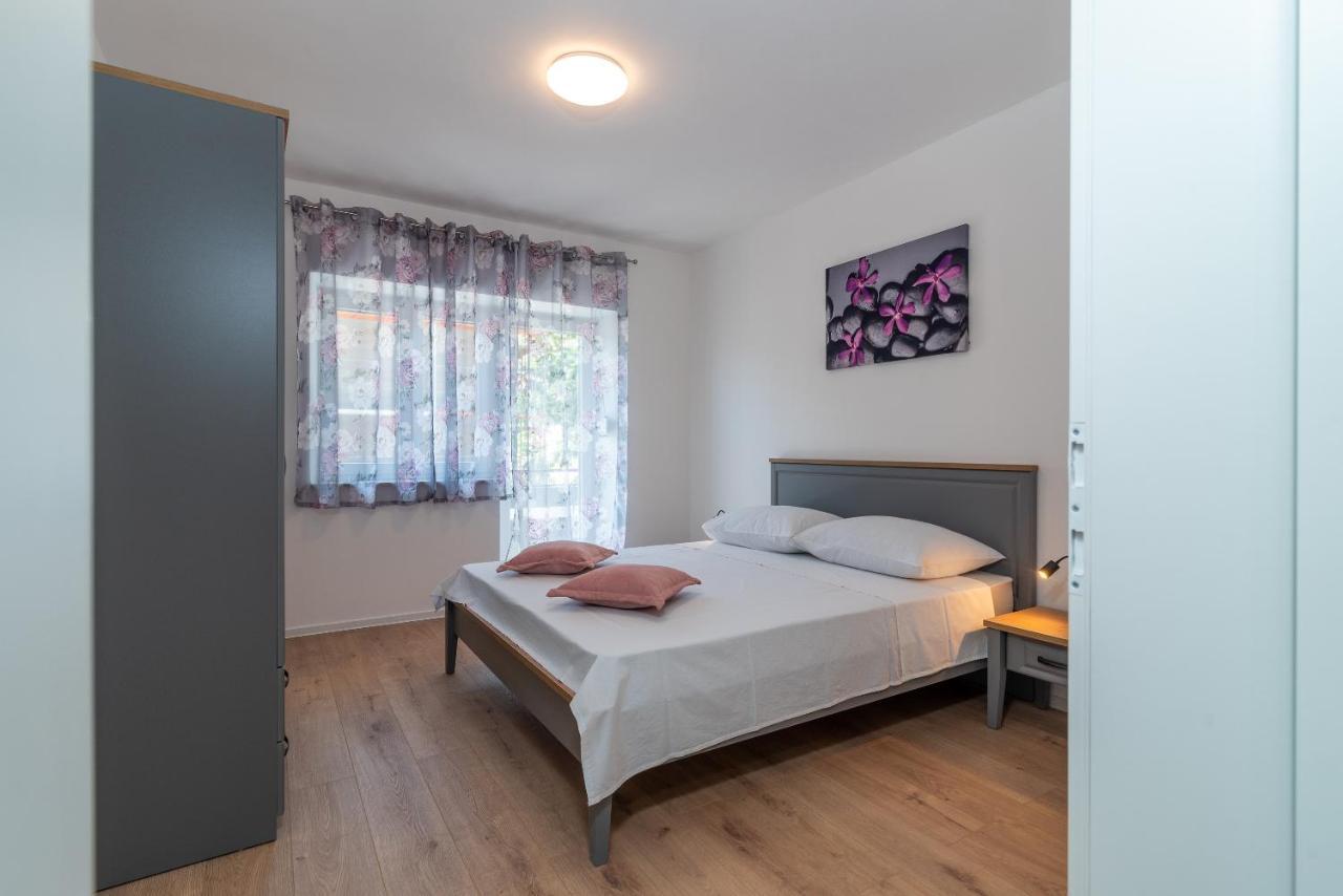 Apartman Galeb Τρογκίρ Εξωτερικό φωτογραφία
